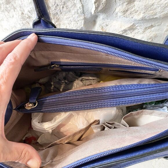 London Fog Royal Blue Faux Leather Double Handle Shoulder Bag Lined‎ - Picture 7 of 9